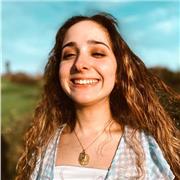 Estudiante de odontología ofrece clases particulares a niños desde primaria hasta 2ºEso. Todo tipo de materias no solamente euskera; inglés, matemáticas, lengua castellana, etc